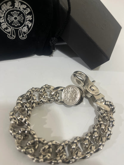 Chrome hearts bracelet ( Medium)