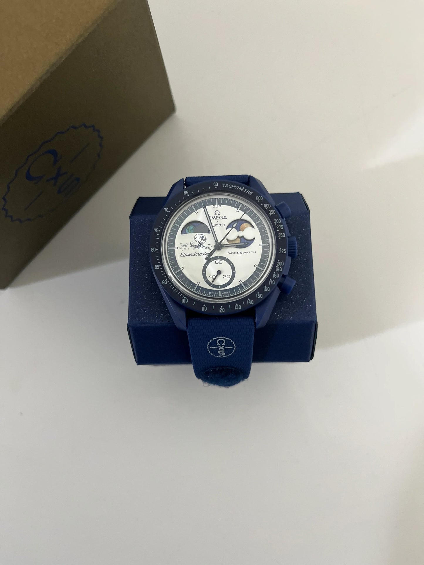 Omega Speedmaster, Snoopy edition