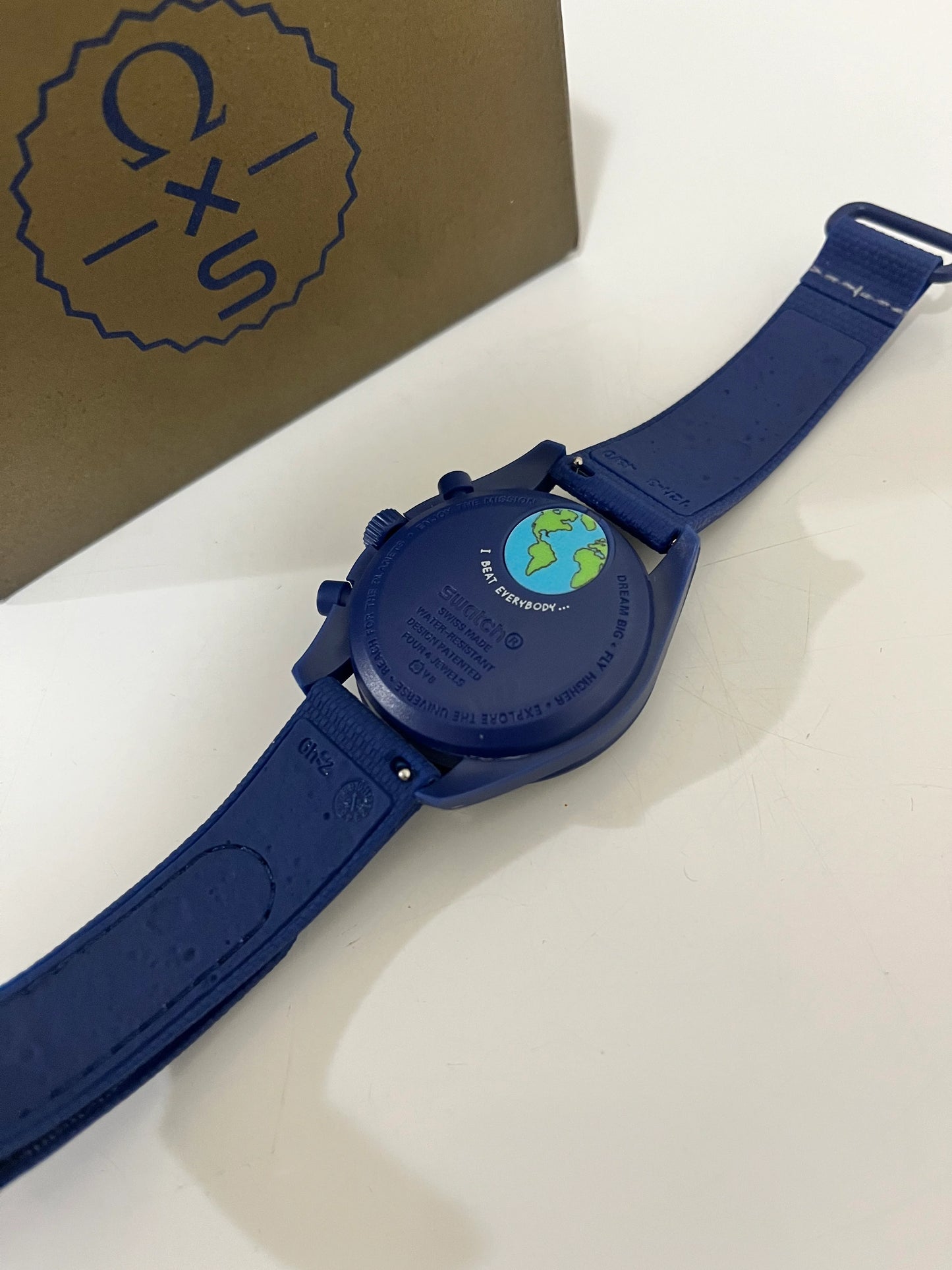 Omega Speedmaster, Snoopy edition